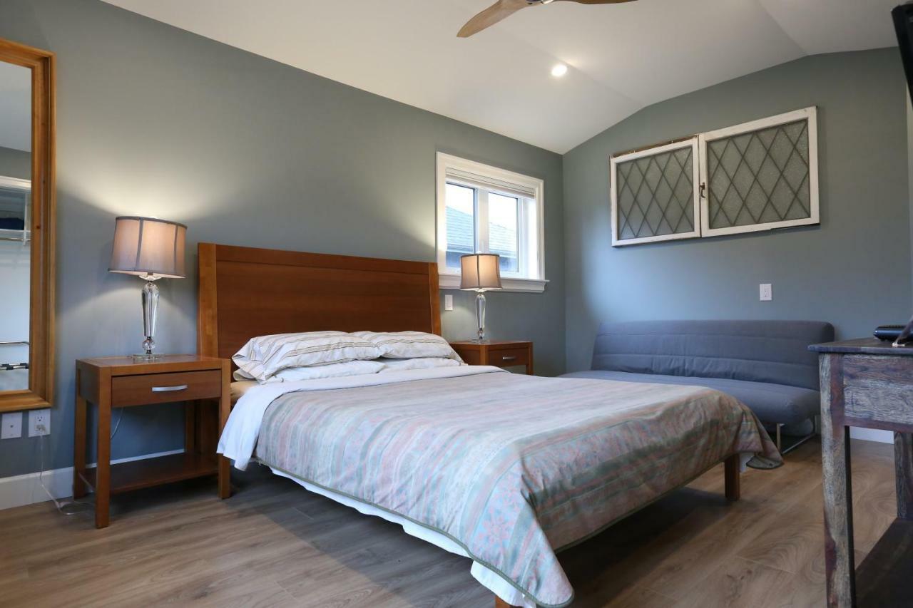 Vancouver Traveller B&B Buitenkant foto