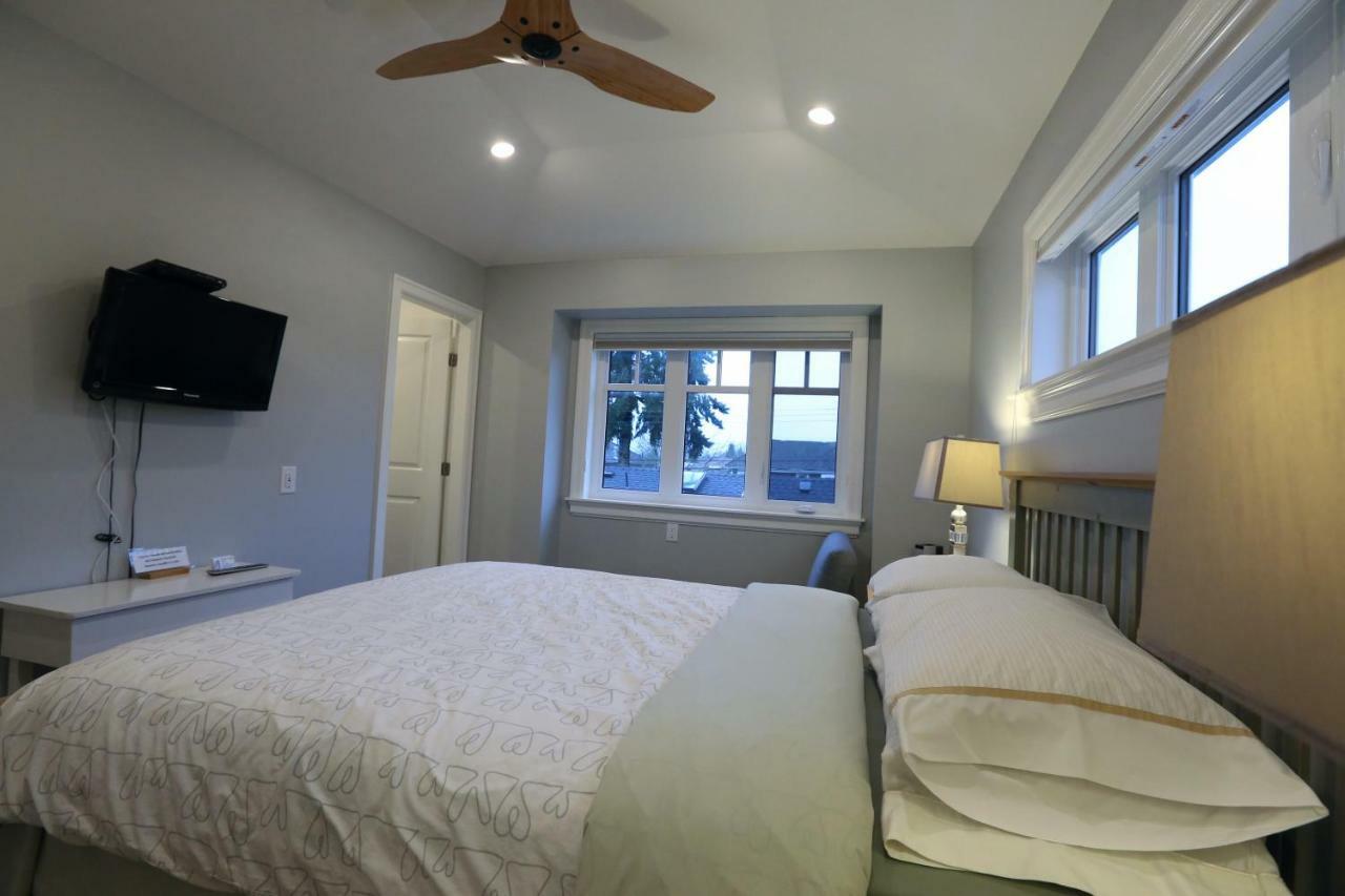 Vancouver Traveller B&B Buitenkant foto